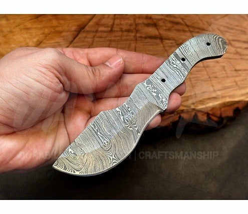 Hand Forged Damascus Steel Tracker Knife Blank – B11