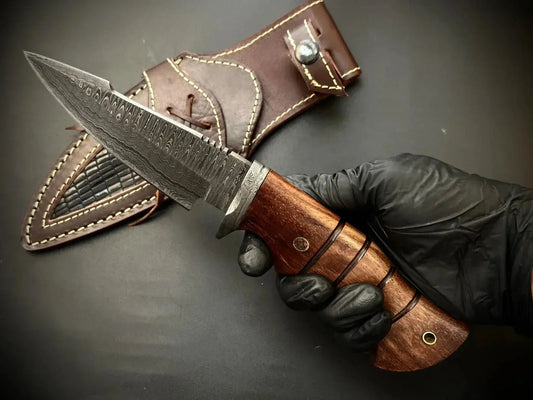 Damascus Steel Hunting Knife With Leather Sheath - Jayger