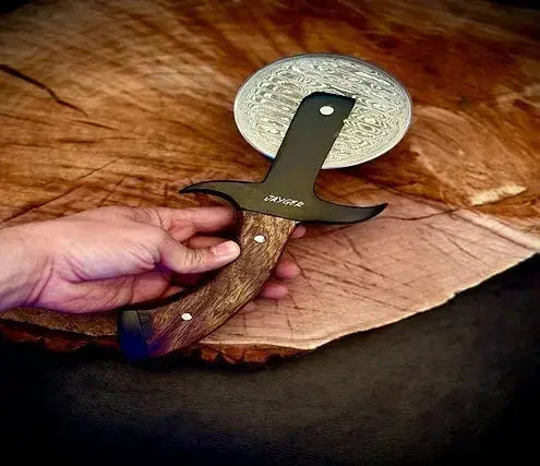 Hand Forged Damascus Steel Pizza Cutter - Jayger