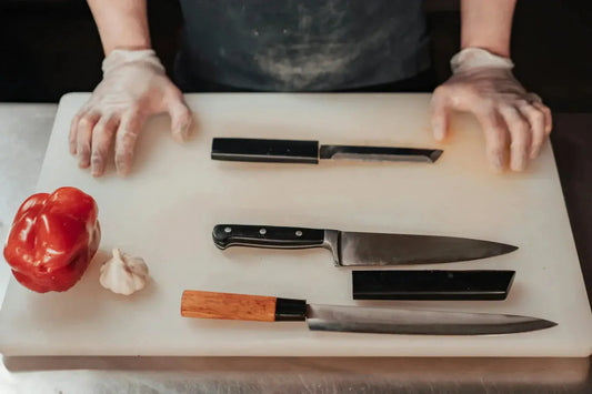 Japanese Damascus Knife Set vs. Standard Chef Knives: What’s the Difference? - Jayger