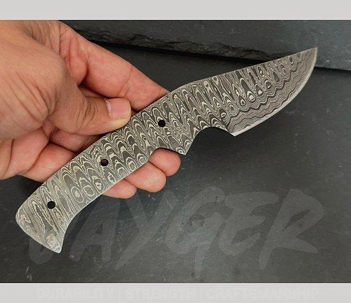 Hand Forged Damascus Steel Skinning Knife Blanks – B100