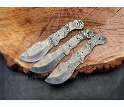 Hand Forged Damascus Steel Tracker Knife Blank – B11