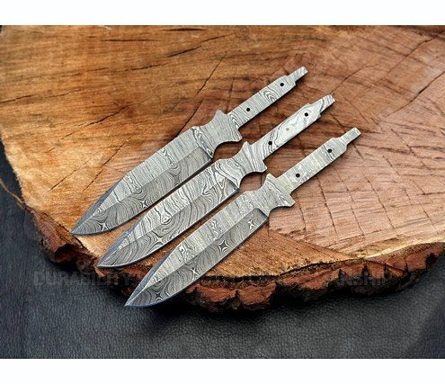 Hand Forged Damascus Steel Hunting Knife Blank – B4