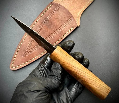 Handmade Sgian Dubh Damascus Steel Blade Oak Wood Handle