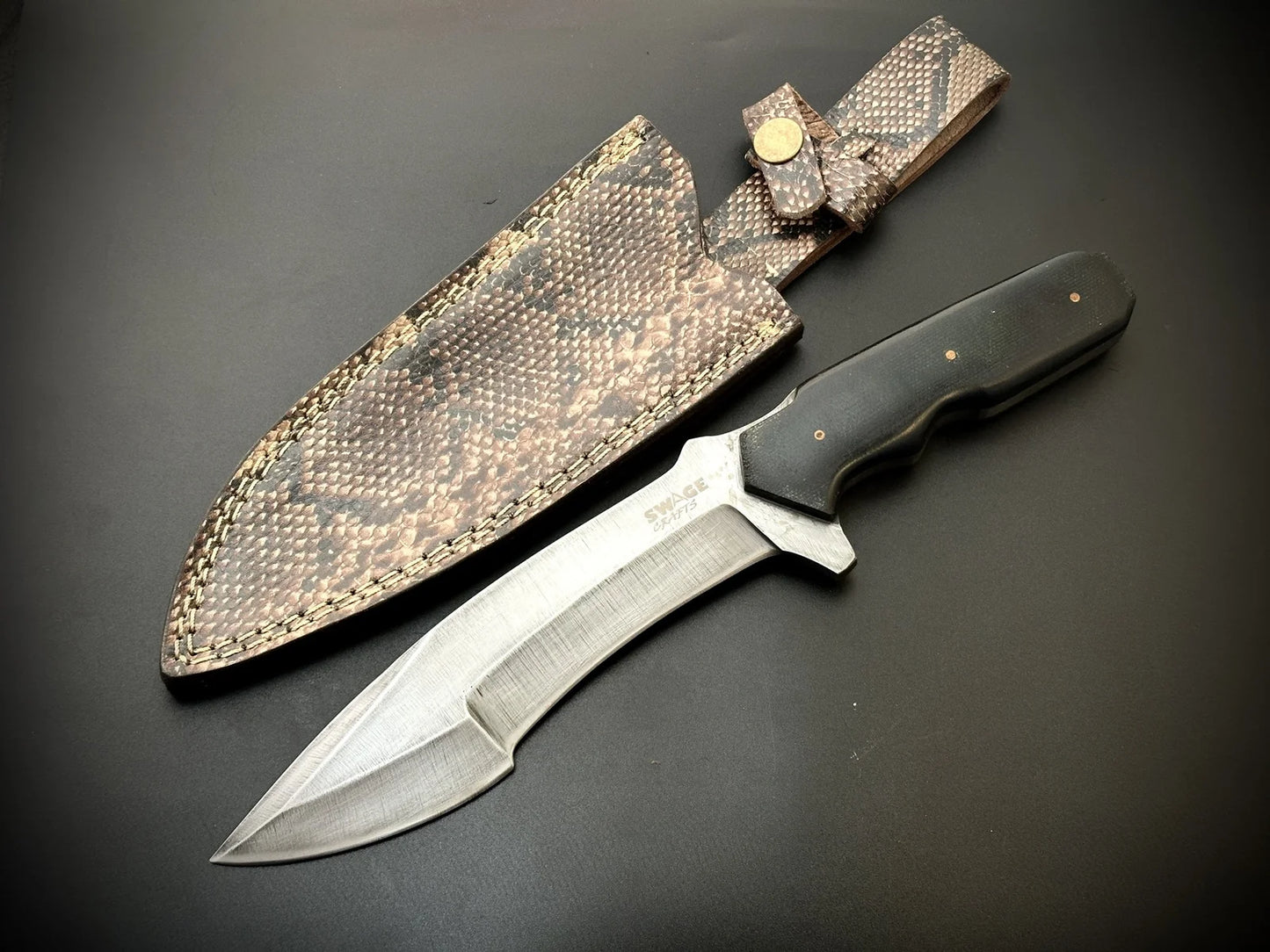 Handmade Tactical Bowie Knife With Leather Sheath