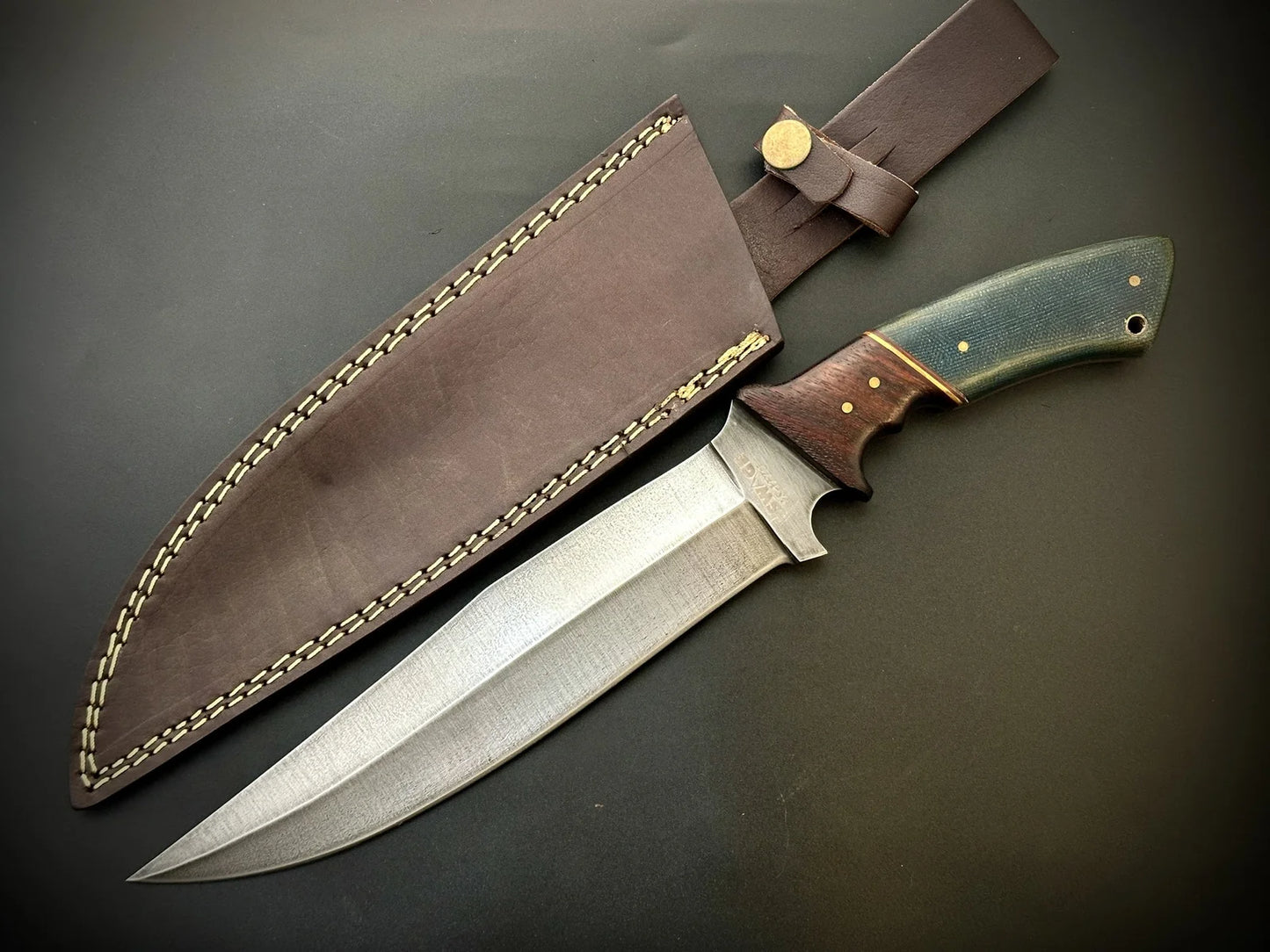 Hand Forged Full Tang Hunting Bowie Knife With Leather Sheath