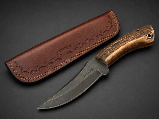 Handmade Fixed Blade Hunting Knife with Leather Sheath – Stag Handle (Copy)