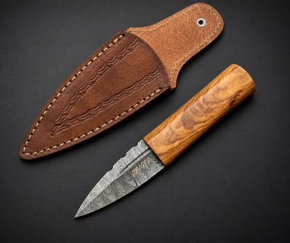 Handmade Sgian Dubh Damascus Steel Blade Oak Wood Handle