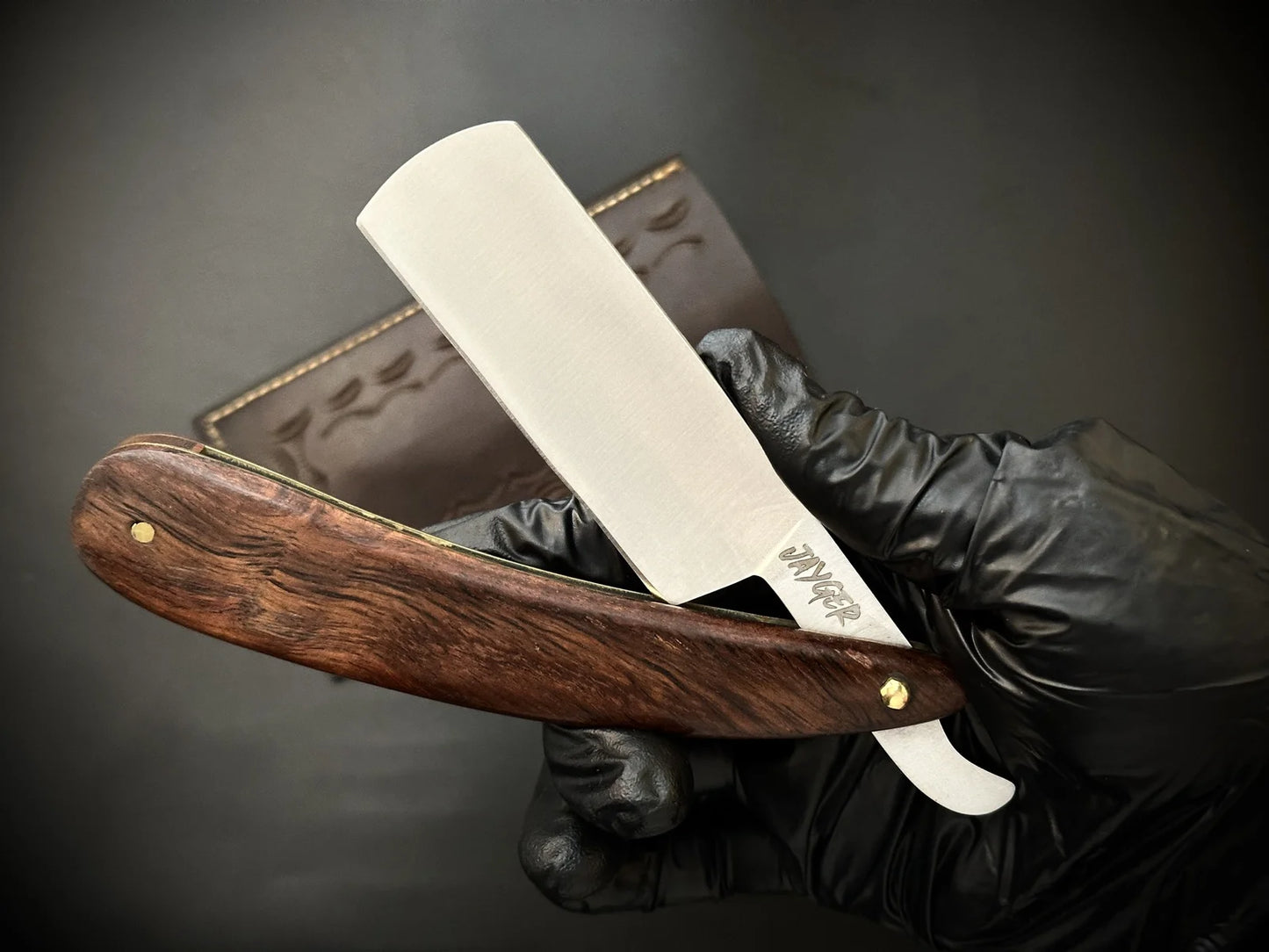 Hand Forged Folding Straight Razor / Shave Ready – RC1