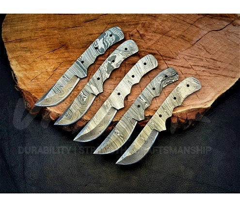 Damascus Steel Hunting Knife Blanks – B17