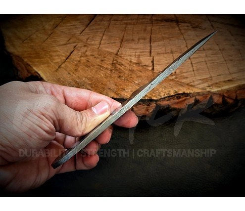 Damascus Steel Hunting Knife Blanks – B17