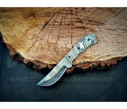 Damascus Steel Hunting Knife Blanks – B17