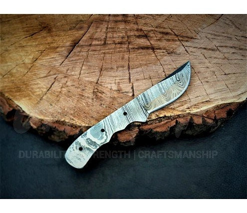 Damascus Steel Hunting Knife Blanks – B17