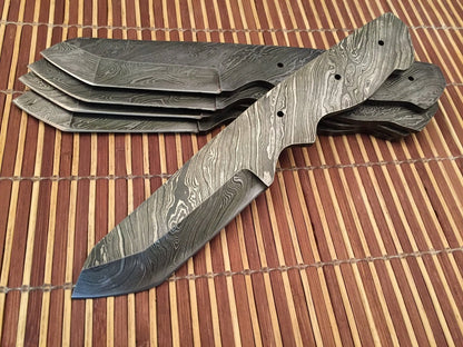 Hand Forged Damascus Steel Tanto Knife Blade – B22