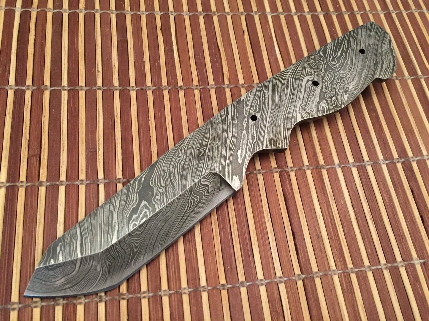 Hand Forged Damascus Steel Tanto Knife Blade – B22