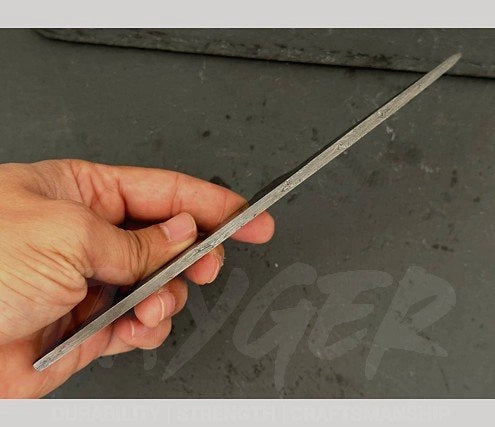 Hand Forged Damascus Steel Skinner Knife Blanks – B239