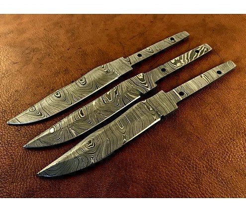 Damascus Steel Hunting Knife Blank – B26