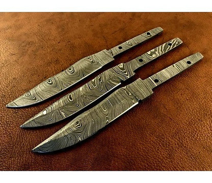 Damascus Steel Hunting Knife Blank – B26
