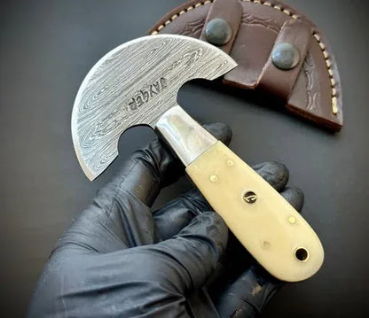 Handmade Damascus Steel Round Leather Head Knife – QD10